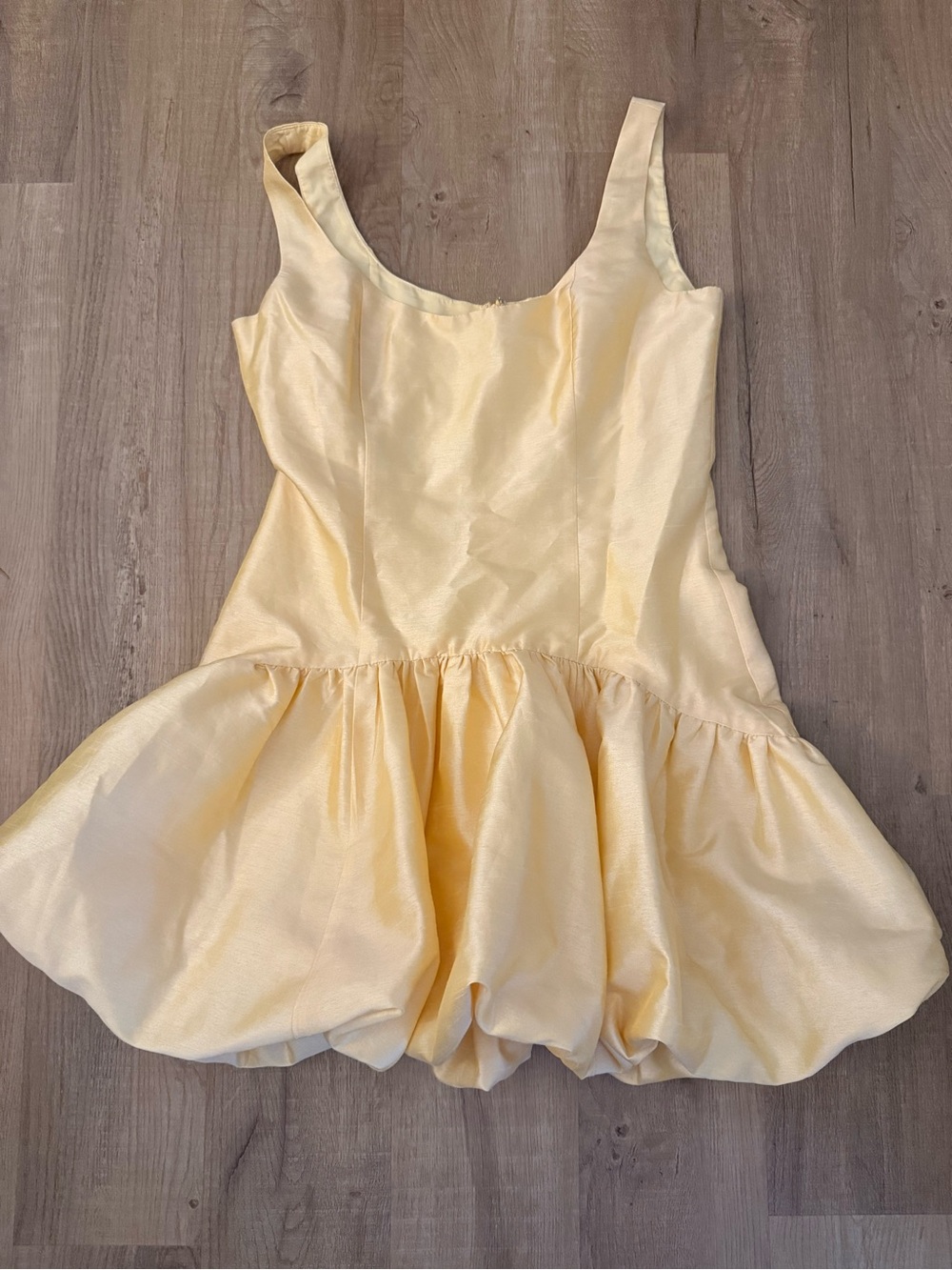 Hutch bubble hem drop waist dress